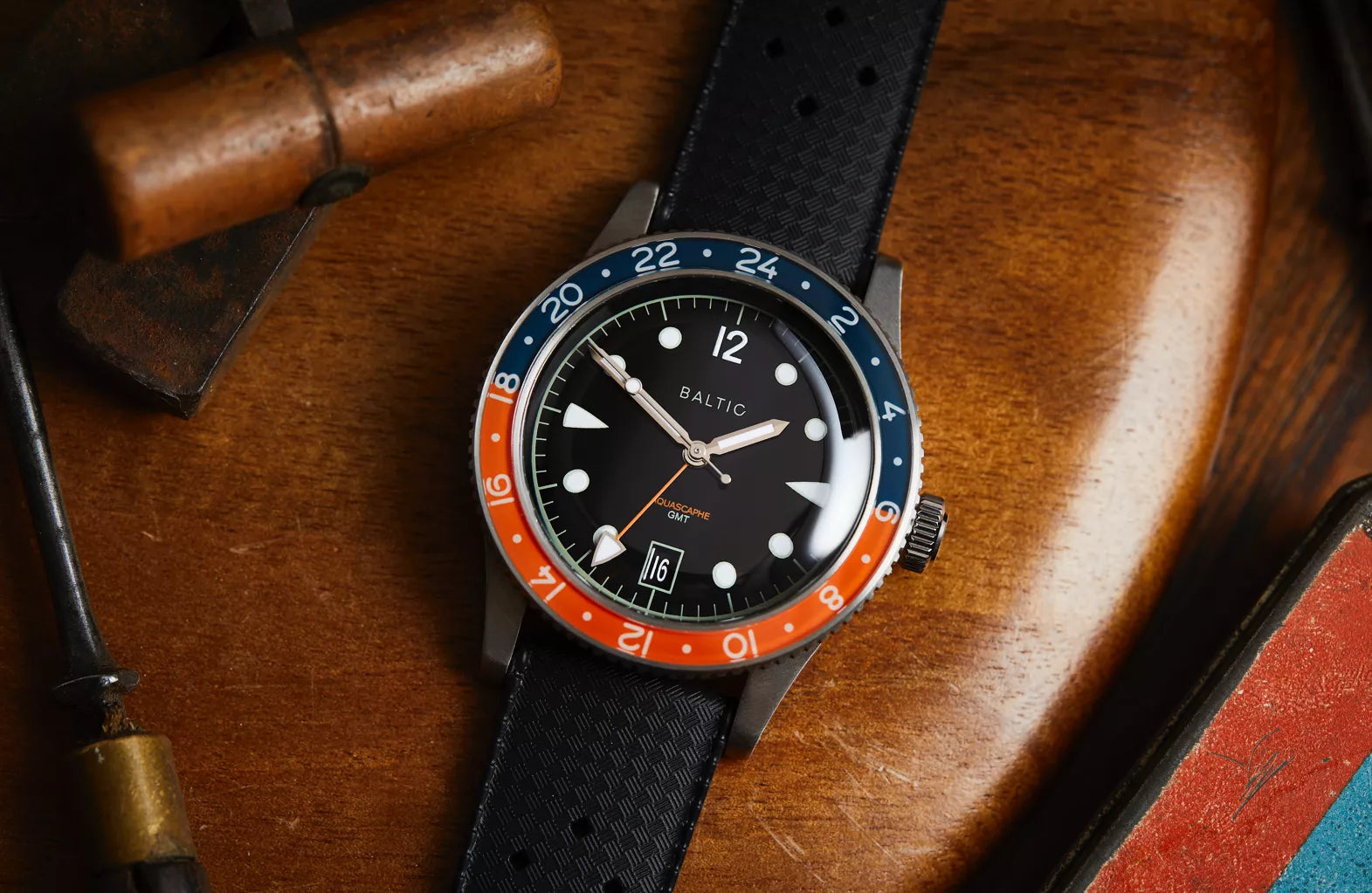 How To Use A GMT To Track Multiple Time Zones