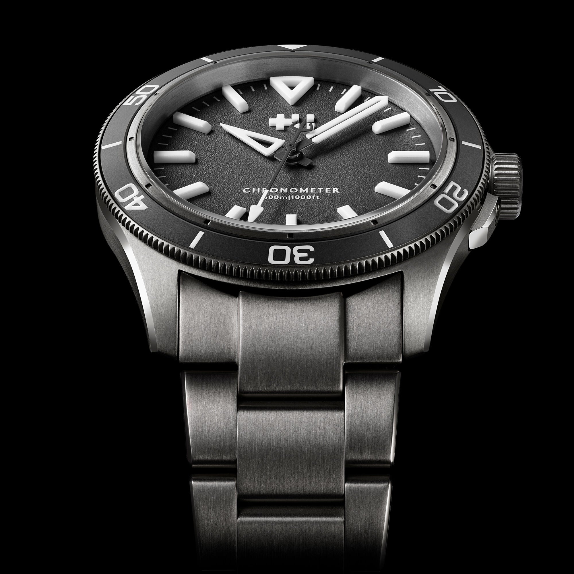 Christopher Ward C60 Trident LumiÃ¨re - Black - Image