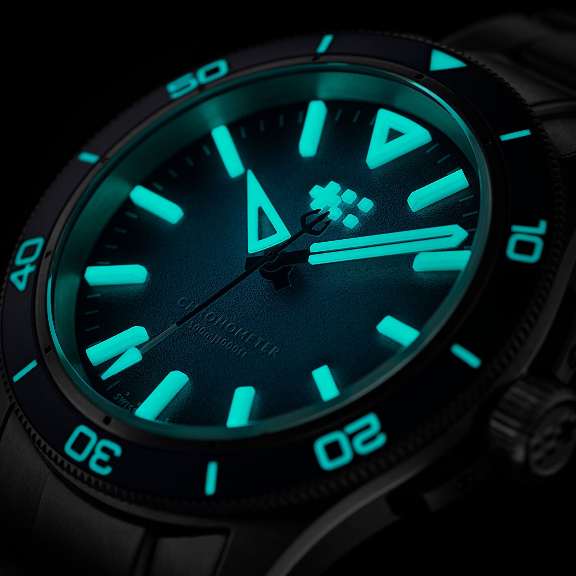 Christopher Ward C60 Trident LumiÃ¨re - Black - Image