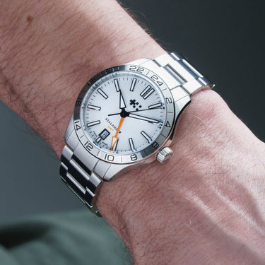 Christopher Ward C63 Sealander GMT 39mm – White